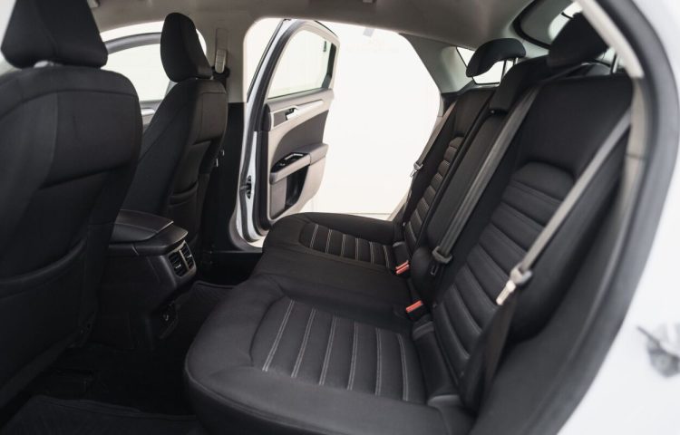 Osta kasutatud Ford Mondeo 2018 värv valge Tallinnas