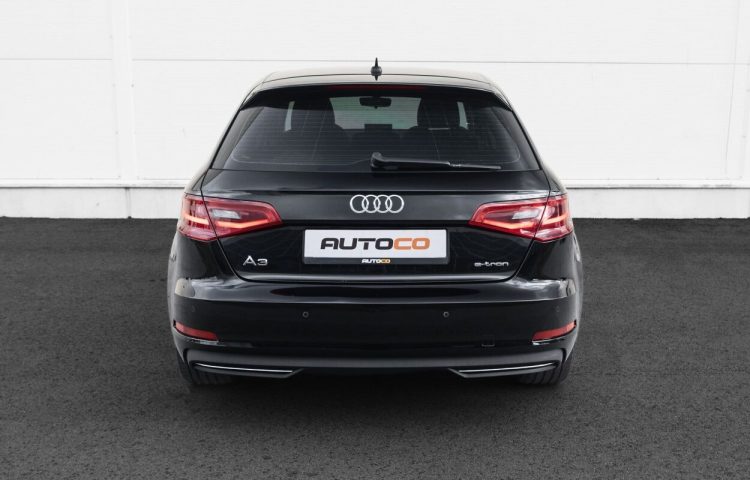 Osta kasutatud Audi A3 2016 värv must Tallinnas