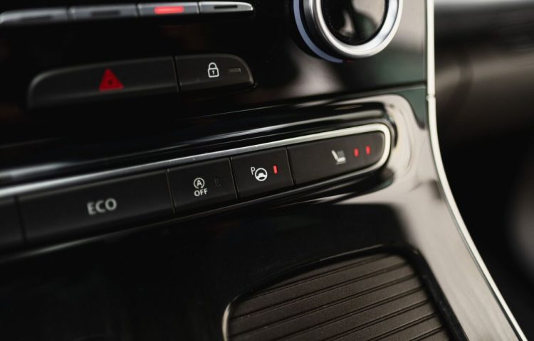 Osta kasutatud Renault Espace 2015 värv hall Tallinnas
