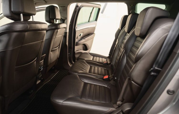 Osta kasutatud Renault Espace 2015 värv hall Tallinnas