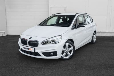 Osta kasutatud BMW 2. seeria: 218 2016 värv valge Tallinnas