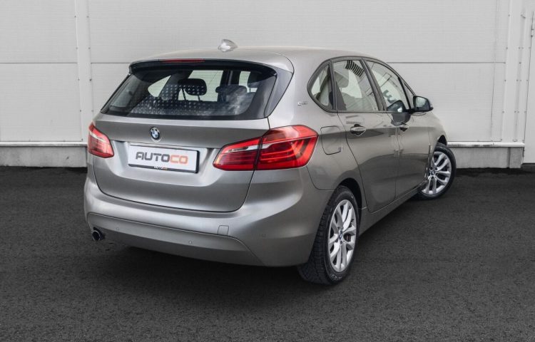 Osta kasutatud BMW 2. seeria: 225 2016 värv beež Tallinnas