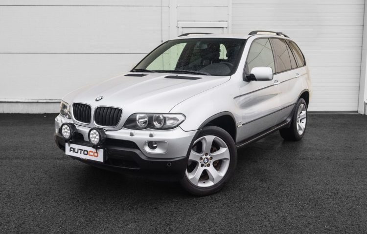 Osta kasutatud BMW X5 2005 värv hõbedane Tallinnas