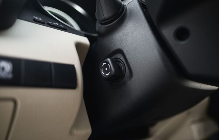 Osta kasutatud Toyota Camry 2020 värv must Tallinnas