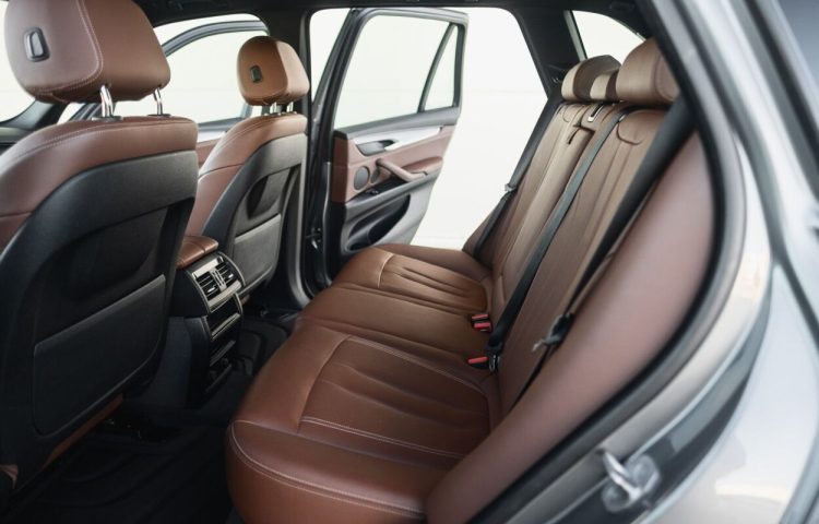 Osta kasutatud BMW X5 2018 värv hall Tallinnas