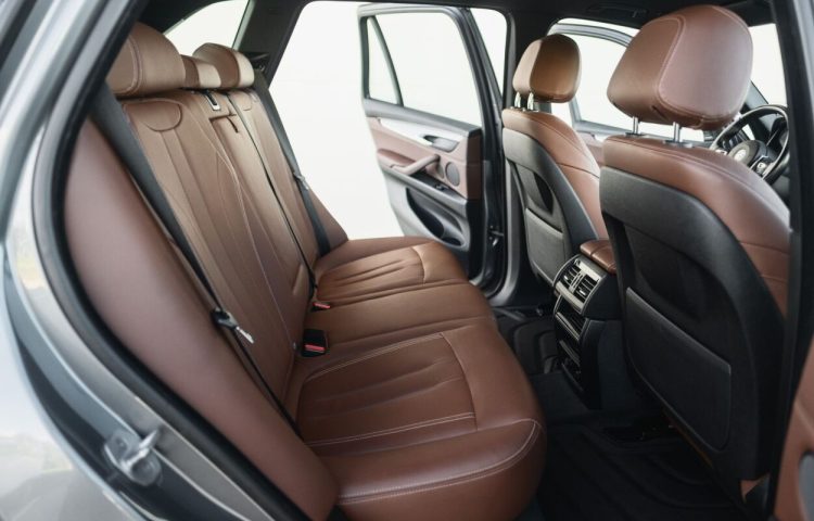 Osta kasutatud BMW X5 2018 värv hall Tallinnas