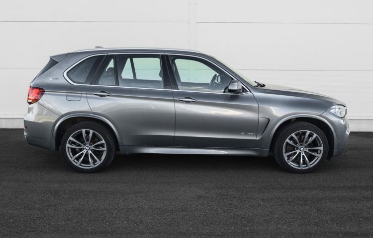 Osta kasutatud BMW X5 2018 värv hall Tallinnas