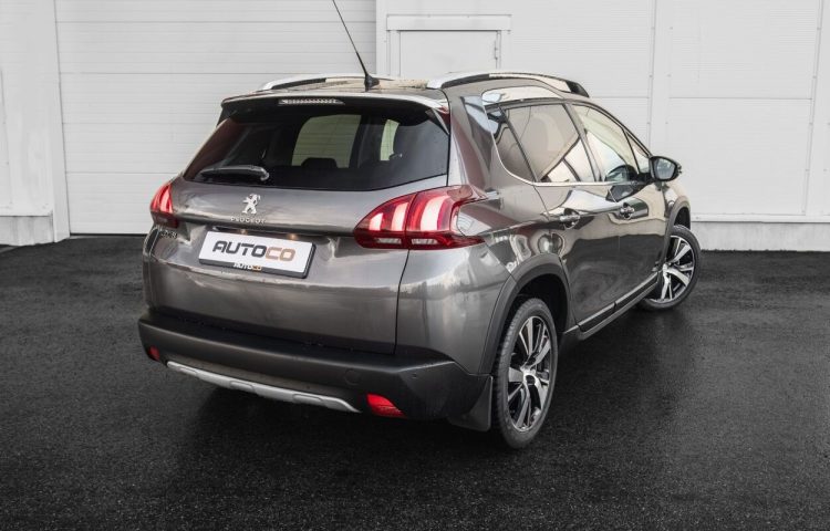 Osta kasutatud Peugeot 2008 2018 värv hall Tallinnas