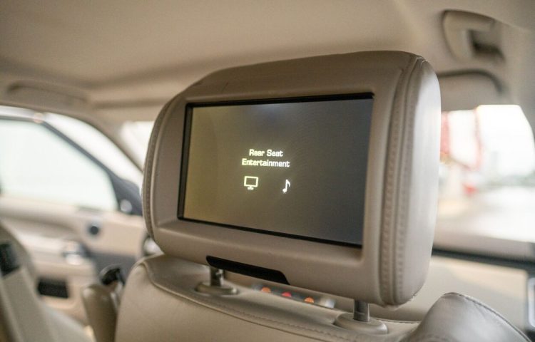 Osta kasutatud Land Rover Range Rover Sport 2016 värv must Tallinnas