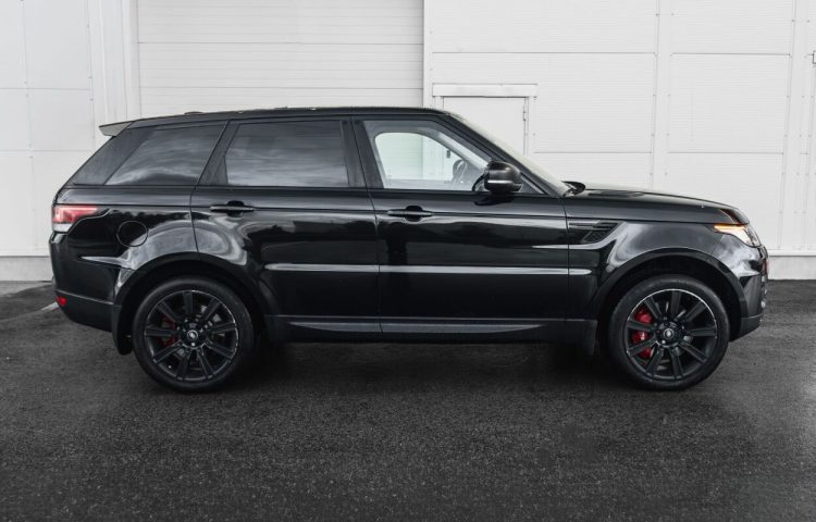 Osta kasutatud Land Rover Range Rover Sport 2016 värv must Tallinnas
