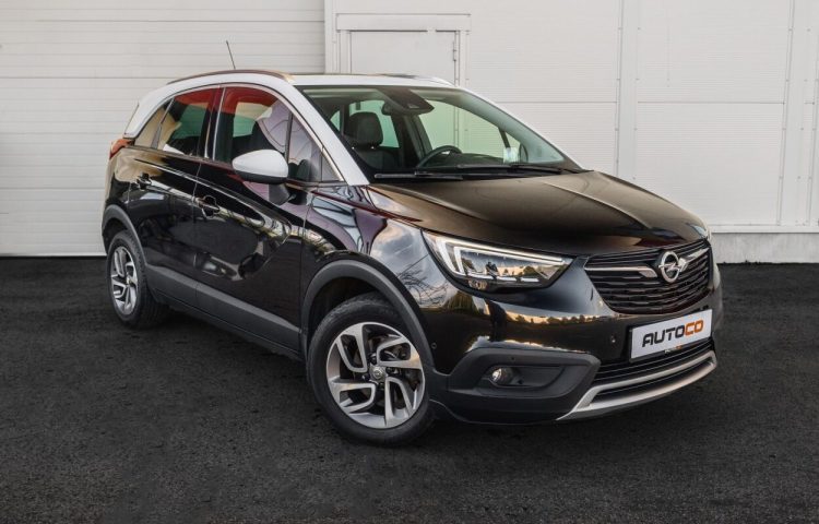 Osta kasutatud Opel Crossland X 2017 värv tumepruun Tallinnas
