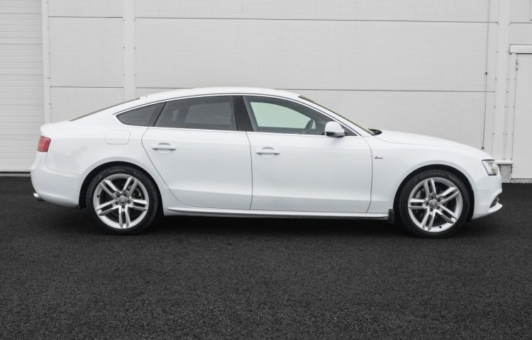 Osta kasutatud Audi A5 2011 värv valge Tallinnas