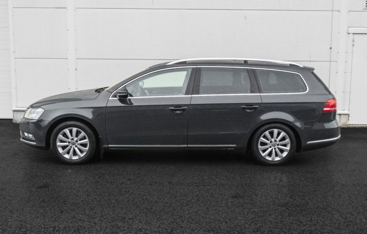 Osta kasutatud Volkswagen Passat 2011 värv tumehall Tallinnas