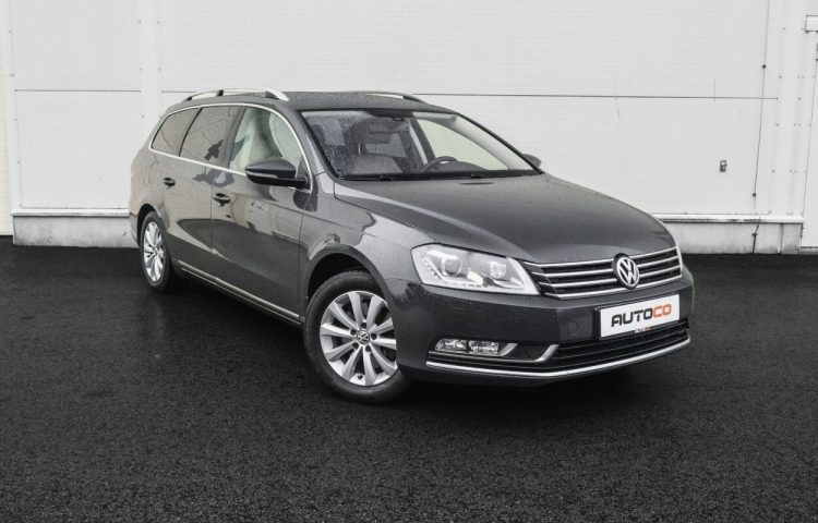 Osta kasutatud Volkswagen Passat 2011 värv tumehall Tallinnas