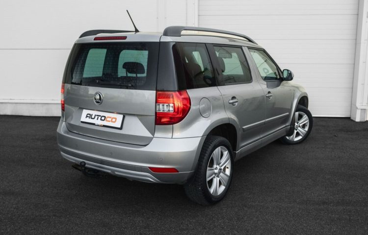 Osta kasutatud Skoda Yeti 2014 värv beež Tallinnas