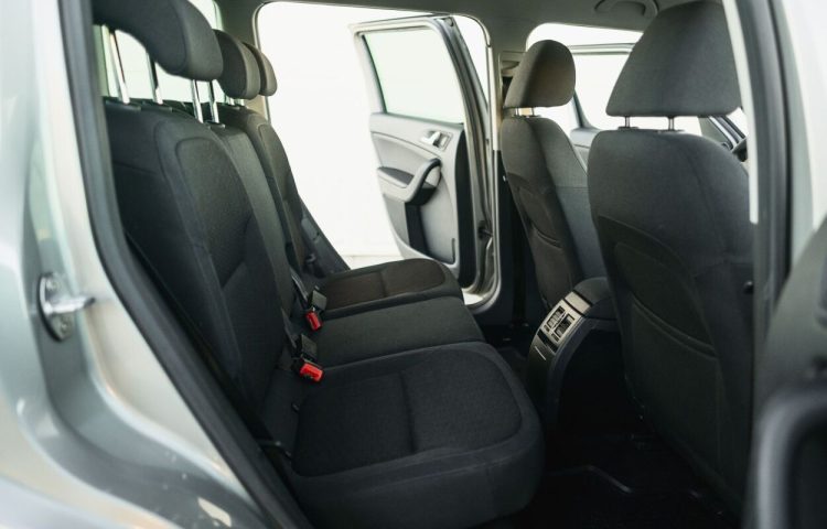 Osta kasutatud Skoda Yeti 2014 värv beež Tallinnas
