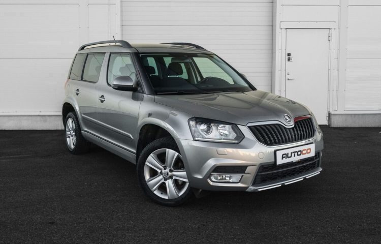 Osta kasutatud Skoda Yeti 2014 värv beež Tallinnas