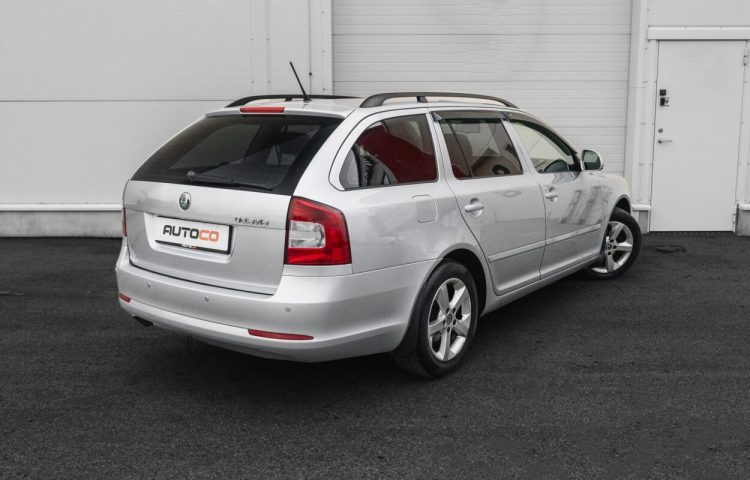 Osta kasutatud Skoda Octavia 2011 värv hõbedane Tallinnas