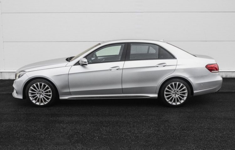 Osta kasutatud Mercedes-Benz E-klass: E 200 2014 värv hõbedane Tallinnas