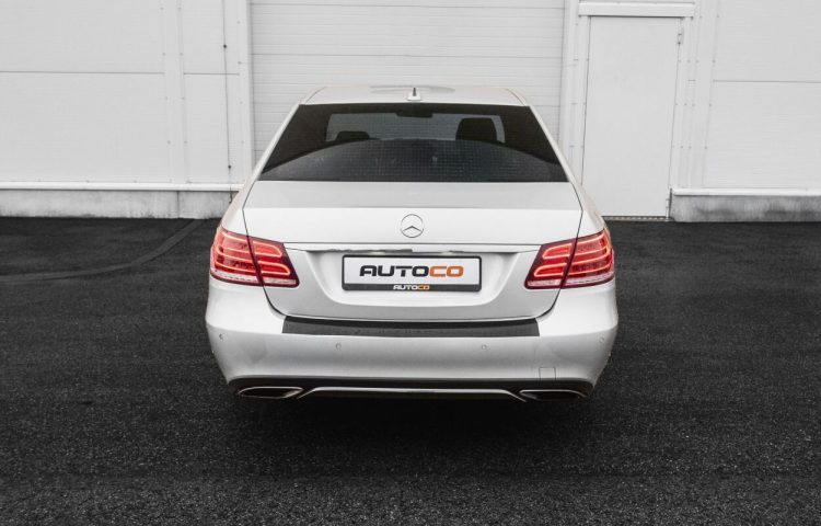 Osta kasutatud Mercedes-Benz E-klass: E 200 2014 värv hõbedane Tallinnas
