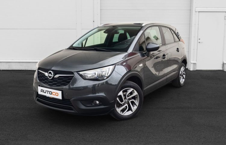 Osta kasutatud Opel Crossland X 2017 värv tumehall Tallinnas