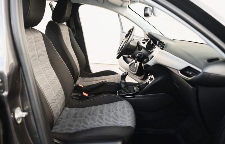 Osta kasutatud Opel Corsa Edition 2020 värv tumehall Tallinnas