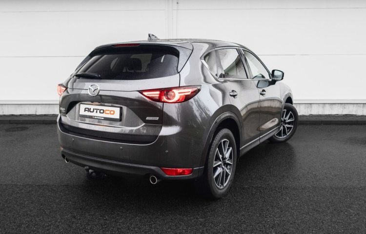 Osta kasutatud Mazda CX-5 Exclusive-Line AWD 2017 värv tumehall Tallinnas