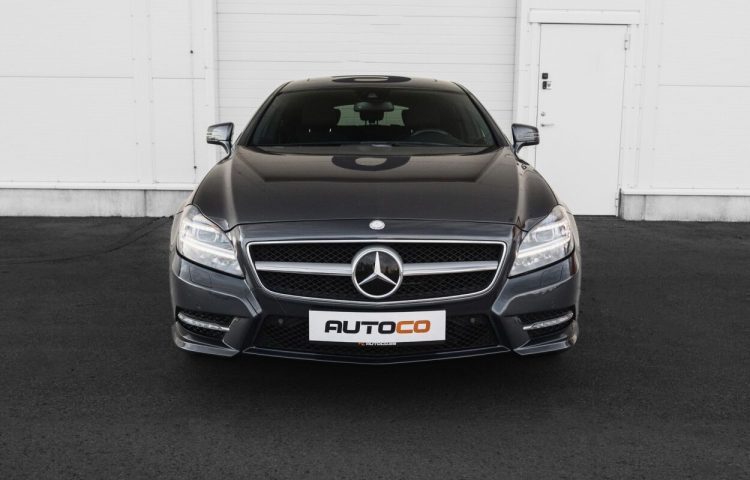 Osta kasutatud Mercedes-Benz CLS 500 4MATIC Shooting Brake AMG 2013 värv tumehall Tallinnas