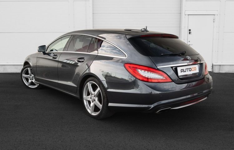 Osta kasutatud Mercedes-Benz CLS 500 4MATIC Shooting Brake AMG 2013 värv tumehall Tallinnas